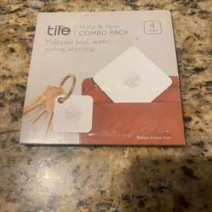 Tile combo pack find your keys,wallet,phone anything. 4 tiles included.